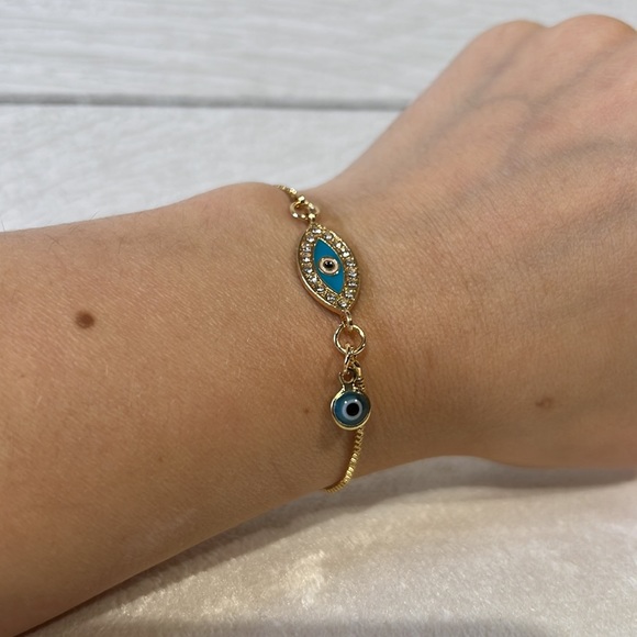 ✨Teal & Gold Evil Eye Bracelet✨ NEW INVENTORY!! - Picture 6 of 9
